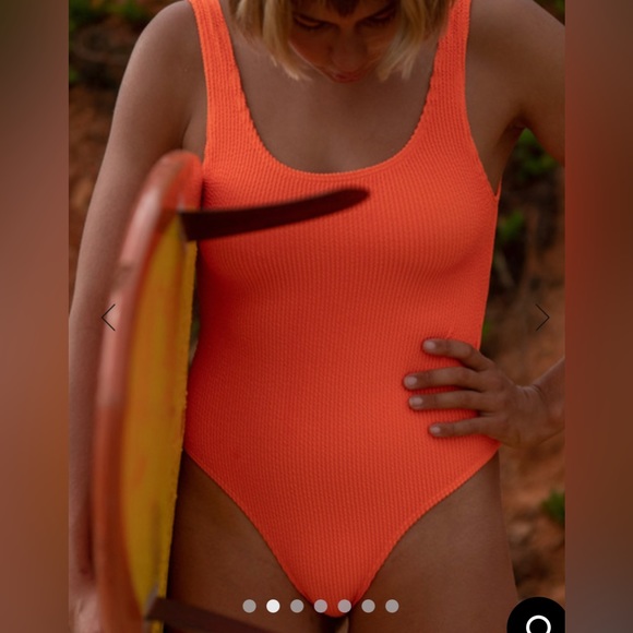 Brand New Billabong Crinkle Swimsuit - Picture 3 of 7